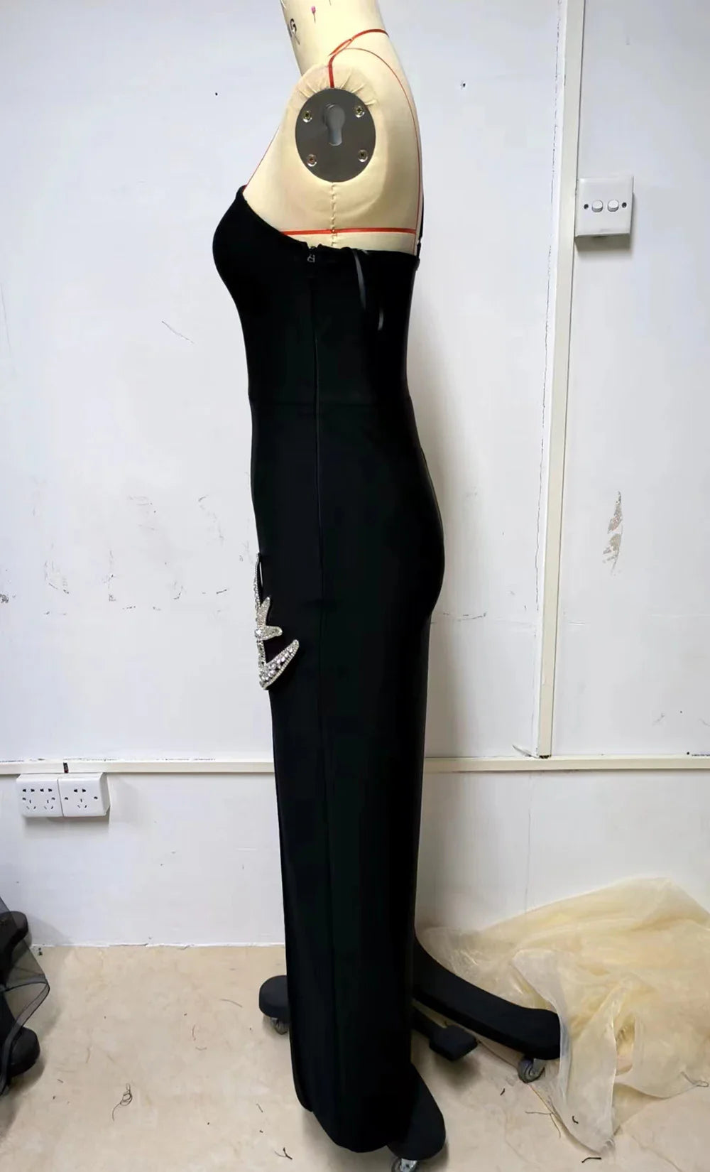 Ailigou New Women's Sexy One Shoulder Sleeveless Diamond Split Thigh Long Bandage Dress Elegant Celebrity Party Dress