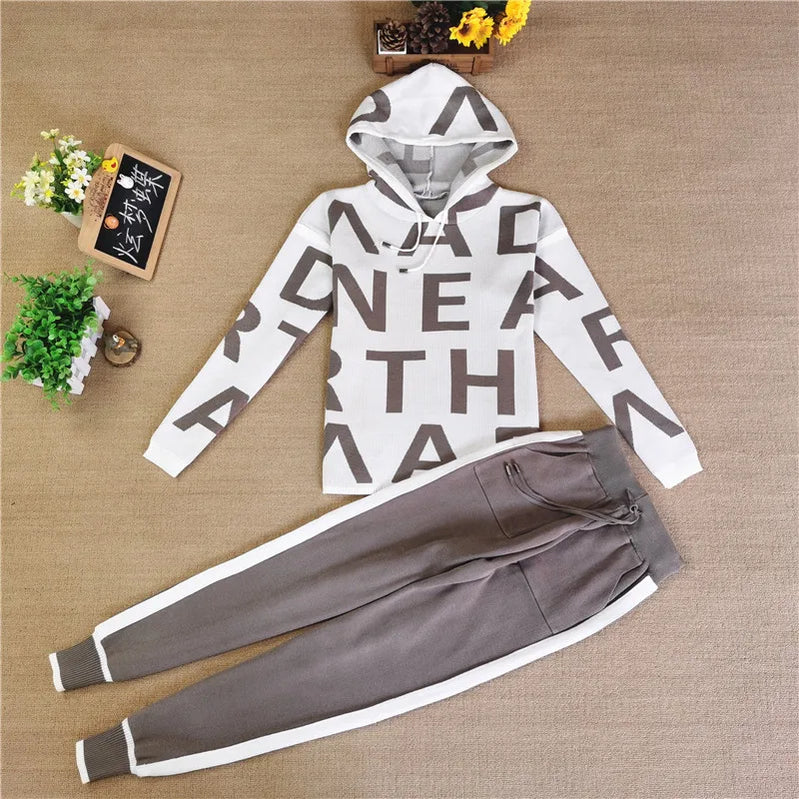 Fashion Autumn Women 2 Pieces Sets Casual Letter Print Patchwork Loose Knitted Sweater Sports Harlan Pants Suits Spring Brown One Size