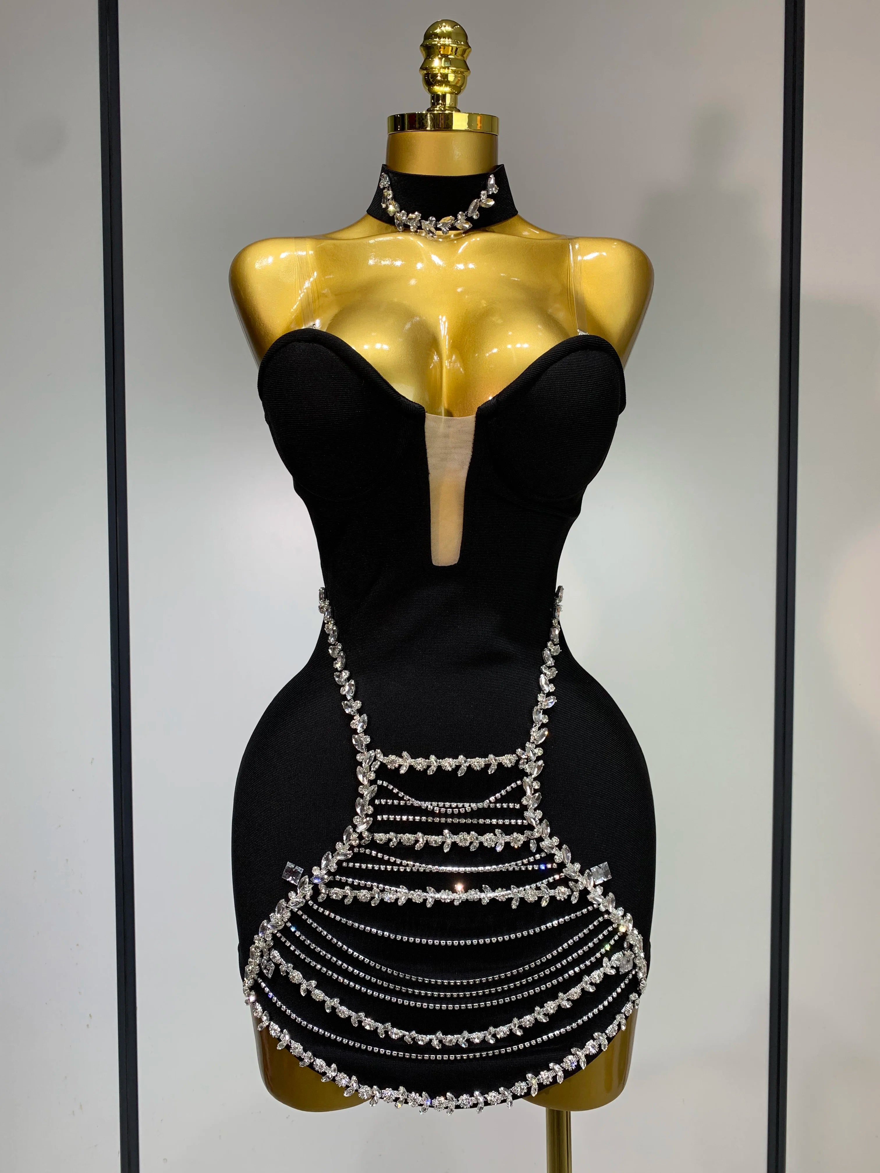 Sparkly Rhinestones Chain Bodycon Strapless Mini Bandage Dress 2025 Women Backless Luxury Birthday Evening Party Club Dresses