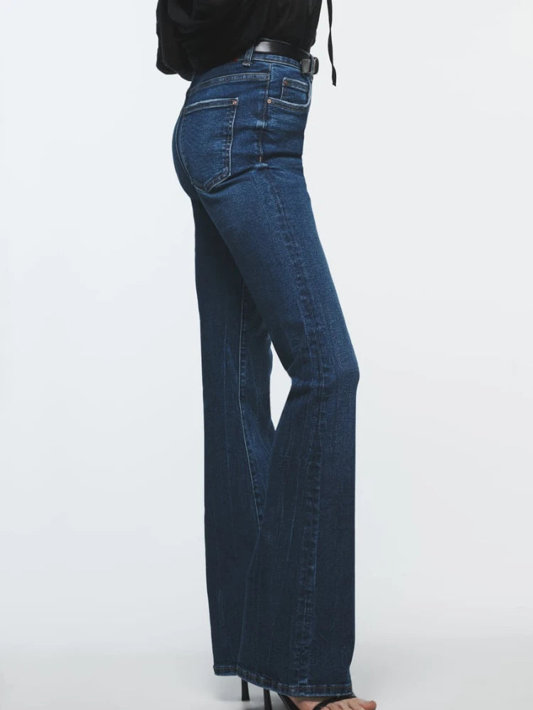 Woman's High Waist Flare Jeans Autumn Washed Effect High Rise Five Pocket Zip Button Closure Stretch Flared Legs Jeans