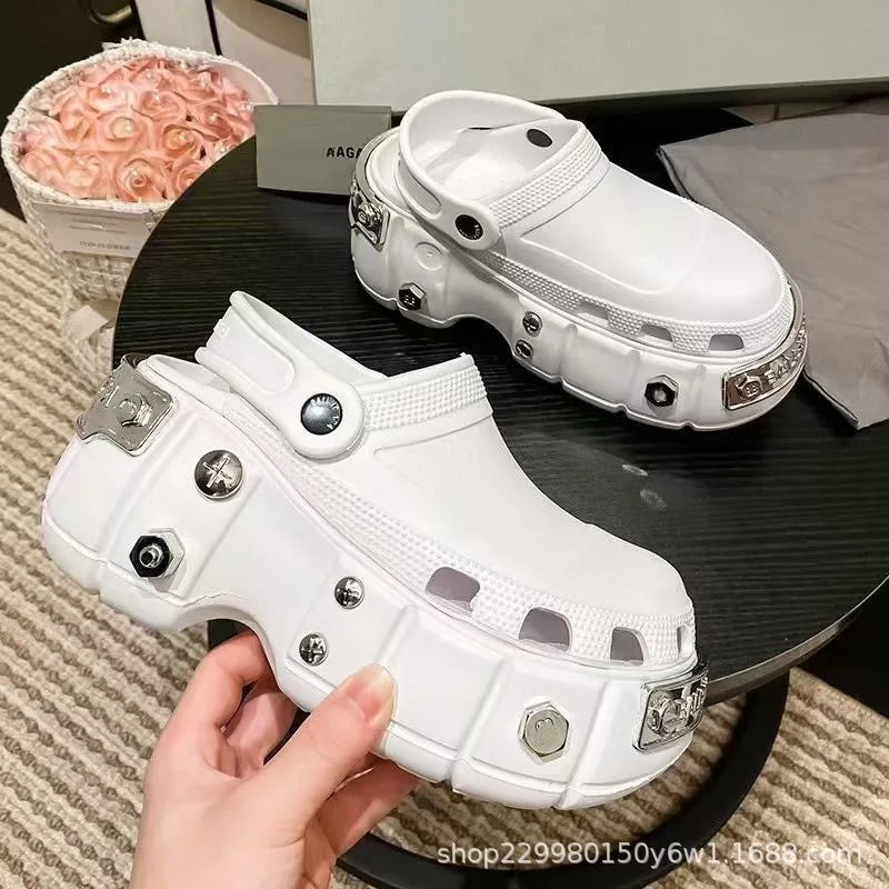 Summer Women Slippers Punk Rivets Platform Slippers Creative Metal Fittings Chunky Casual Shoes Female Loafers Outdoor Slides WHITE