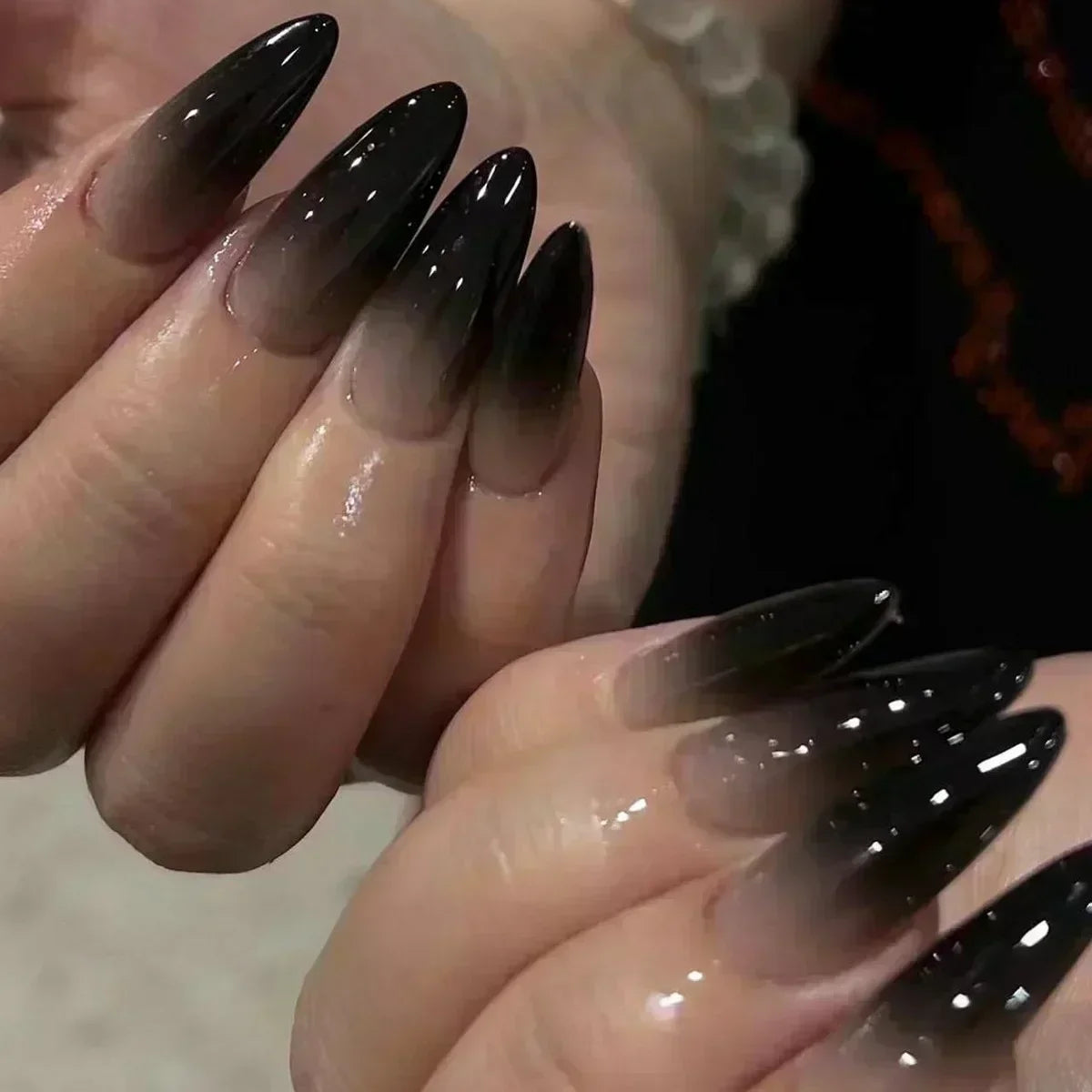24 peças unhas postiças com cola amêndoa preto vermelho gradiente design destacável strass acrílico unha postiça longa stiletto unhas de pressão