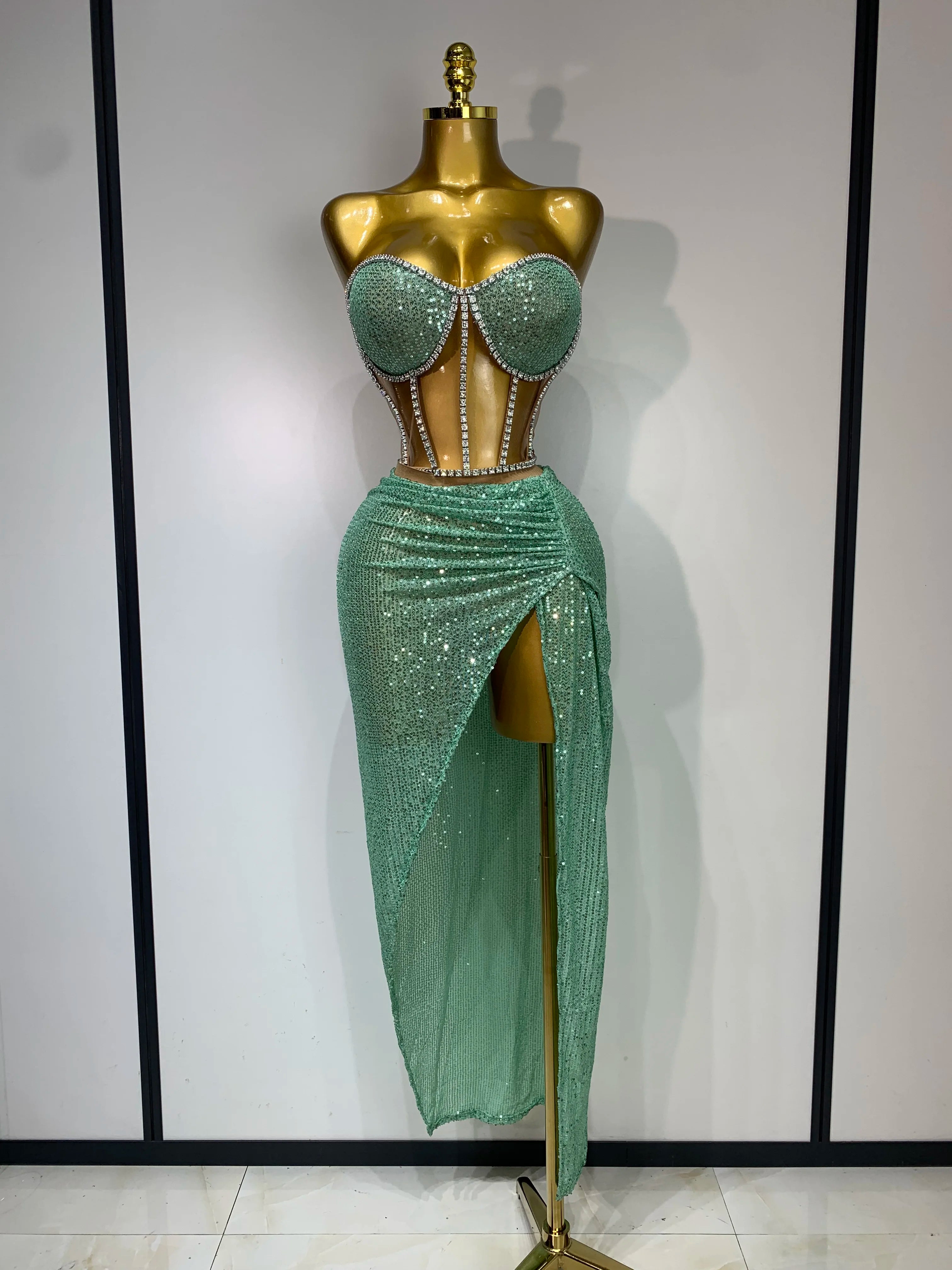 Women Sexy Nightclub Skirt Sets Strapless Diamonds Sequines Two Piece Sets Gogo Performance Outfit Evening Party Birthday Dress