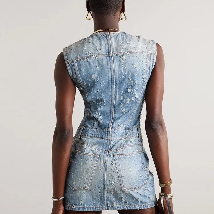 TWOTWINSTYLE Denim Hollow Out Dresses For Women Round Neck Sleeveless Tunic Patchwork Pockets Vintage Dress Female Fashion Style