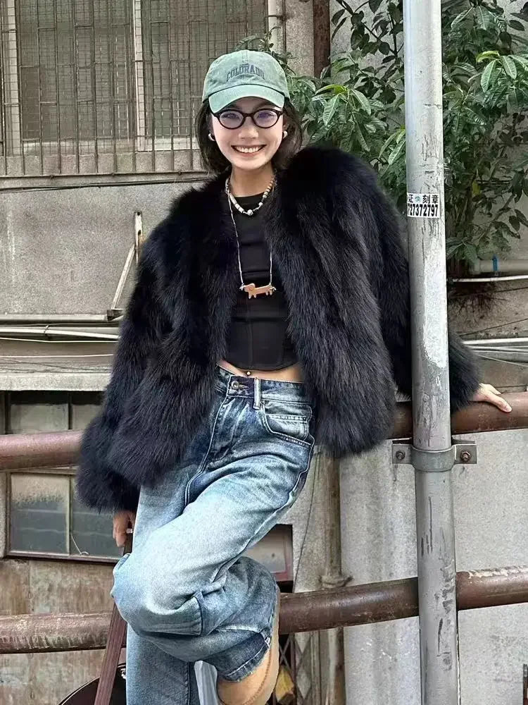 Winter New Fox Fur Environmental Protection Fur Coat for Women Black Short Slim Fit Fashionable Age Reducing Top for Women black