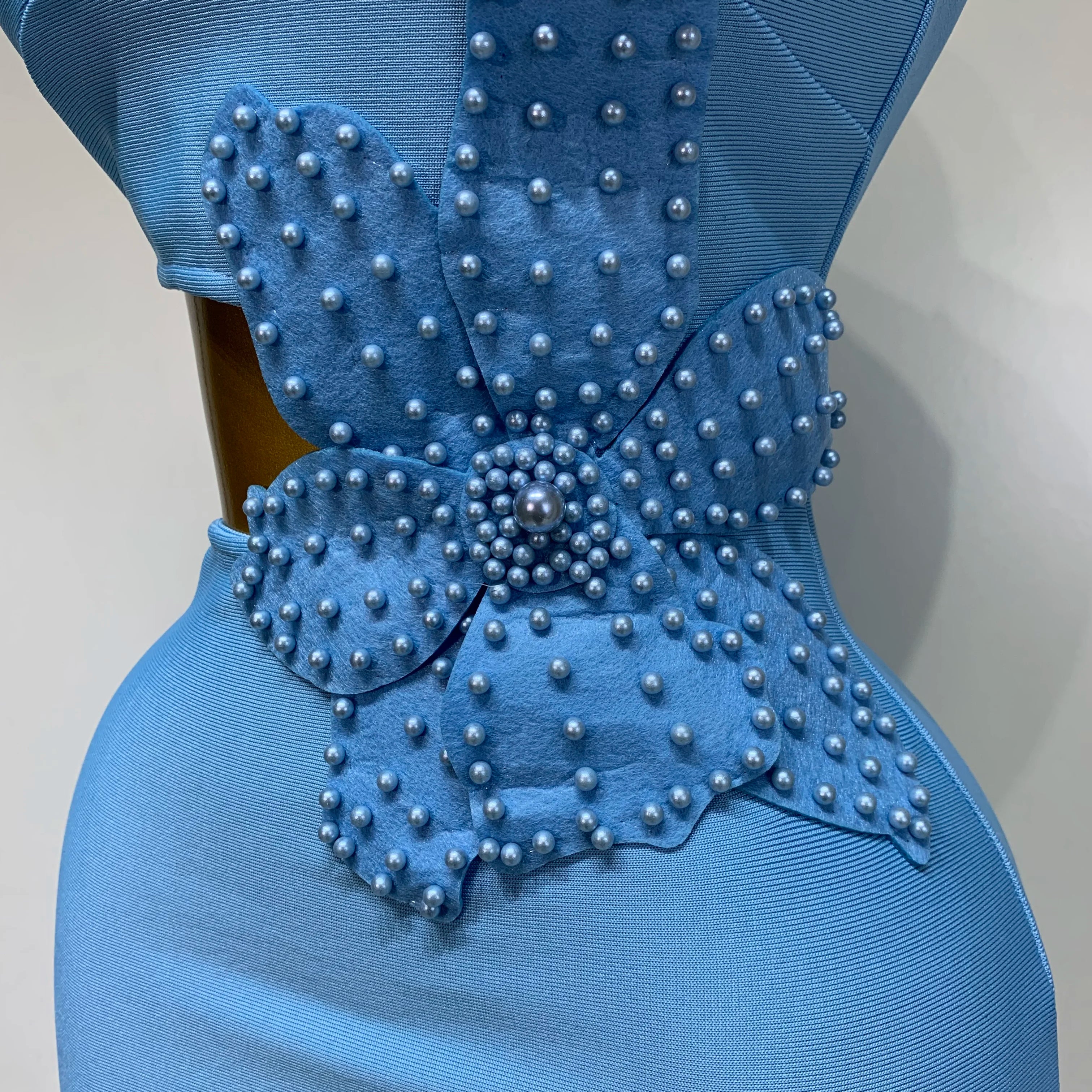 Vestido bandagem sexy e luxuoso de aniversário, um ombro, pérola, azul-celeste, bodycon, celebridade, elegante, festa noturna, traje para clube, 2025