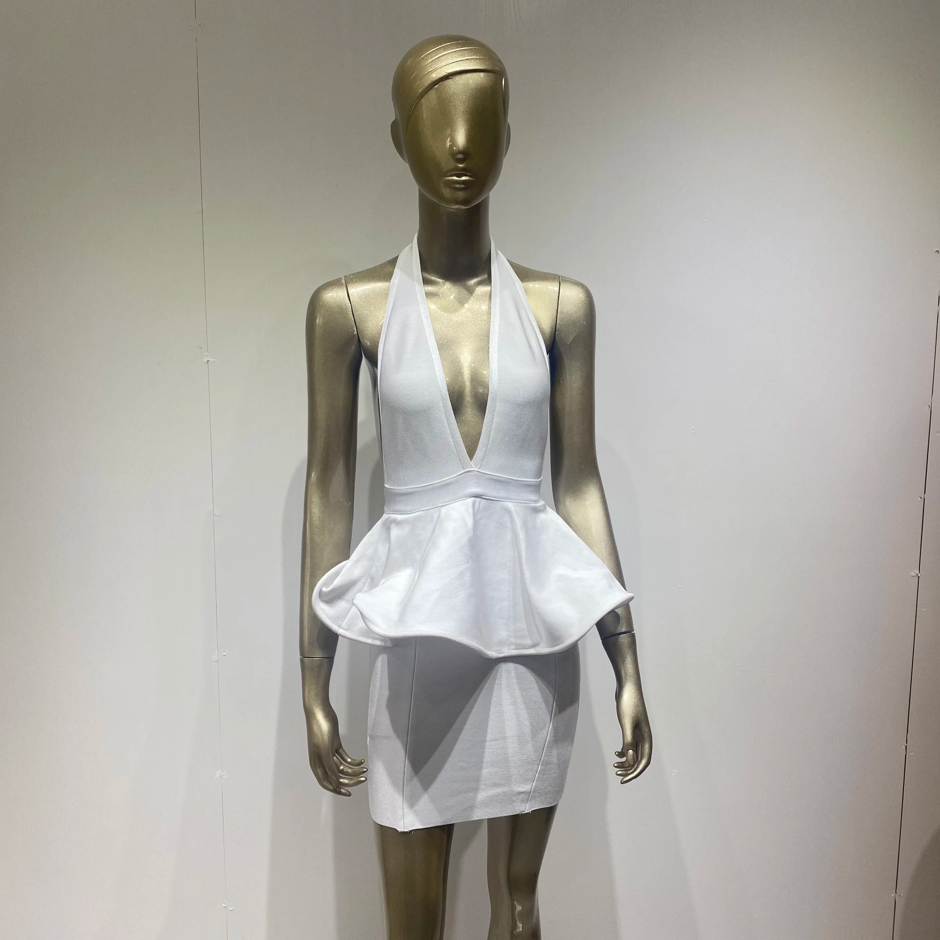 Vestido de celebridade branco com decote em V, costas nuas, babados, rayon, bandagem, vestido de festa à noite