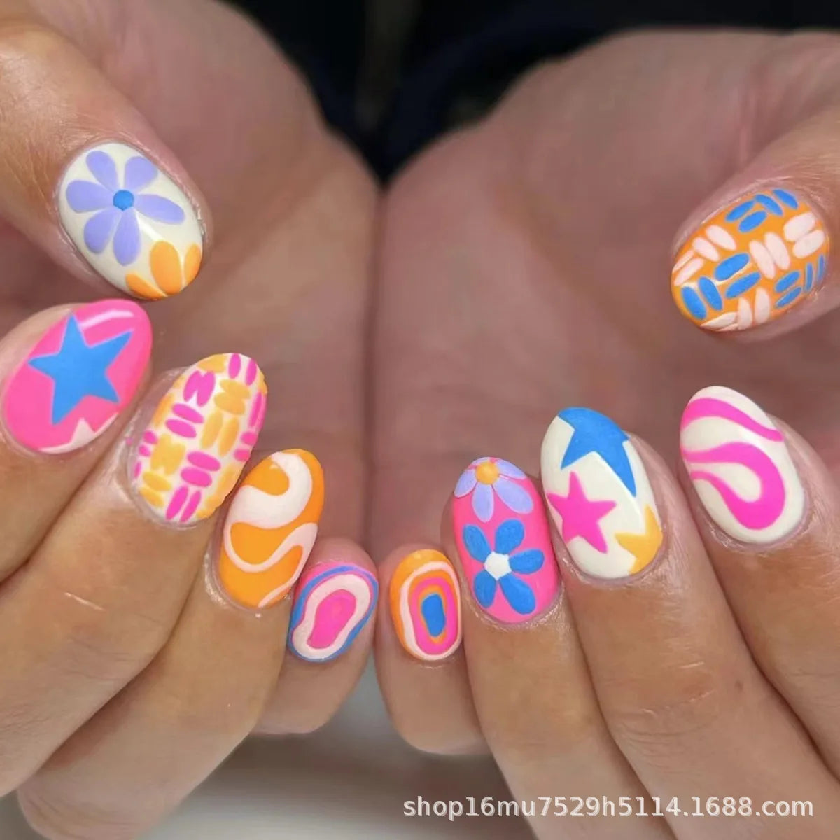 24pcs Colorful Press on Nails Sets with Checkered Pattern Design Short Almond False Nail Art Detachable Fake Nails Tips Manicure