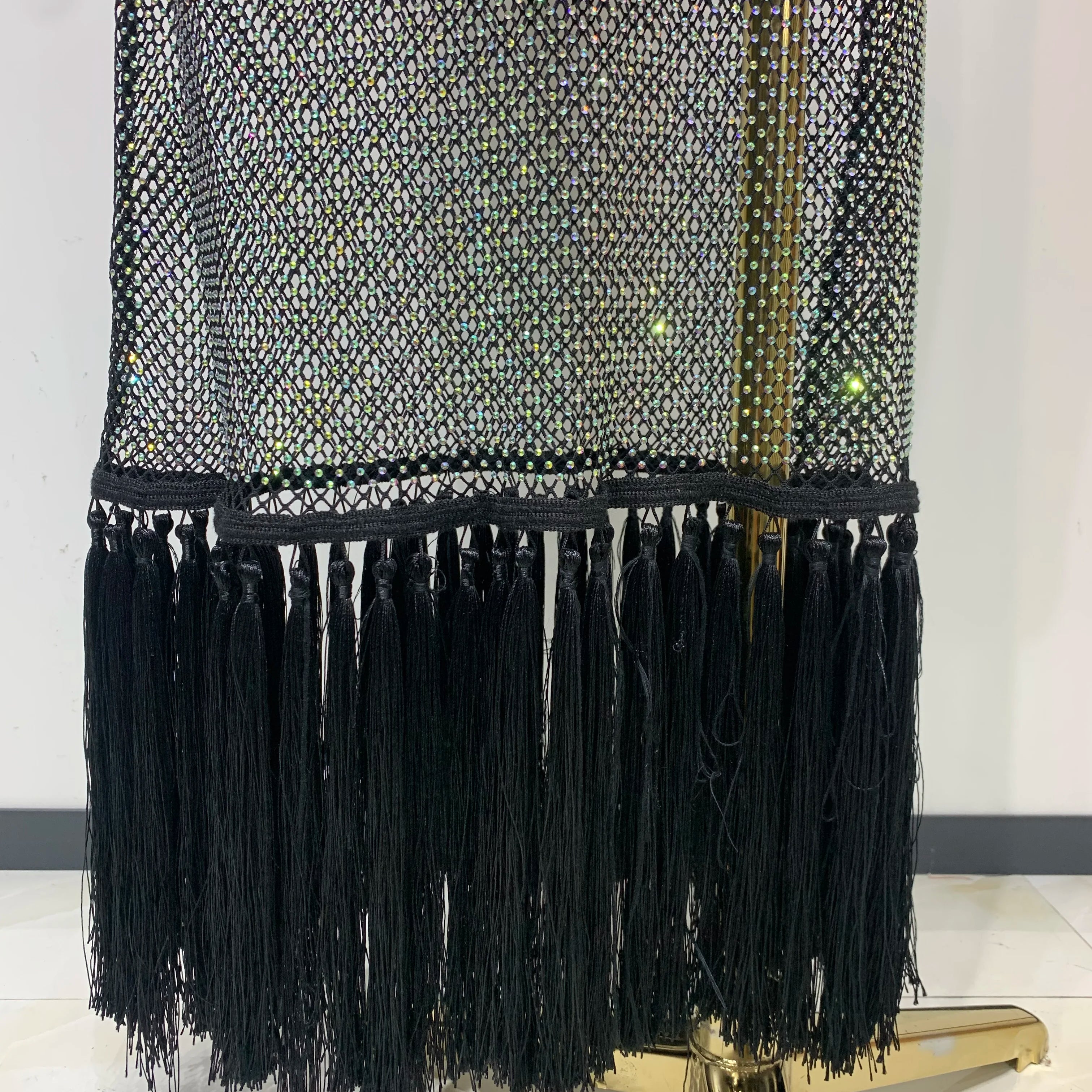Vestido preto sem mangas com borlas e diamantes brilhantes, novo vestido de festa de aniversário de luxo para celebridades, coquetel e festa à noite, 2025