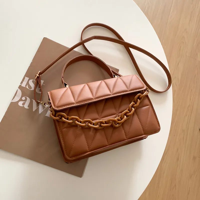 Solid Plaid Crossbody Bags For Women, Chain Decor Fashion Shoulder Bag Ladies Handbag light brown 21x15x7cm