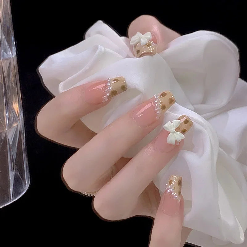 24Pcs/set French Gold Border Nail Elegant&Trendy Wearable Nails for Women Girl New Edition Removable Nail