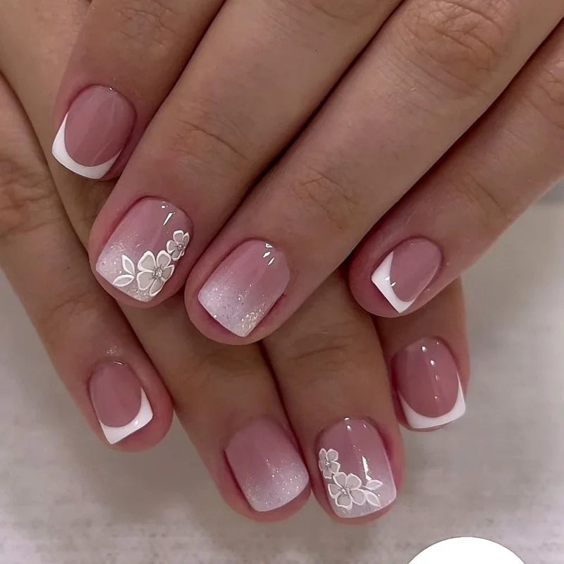 24Pcs Gradient White Fake Nail with Flowers Pattern Design Simple French False Nails Tips Short Suqare Head Press on Nails