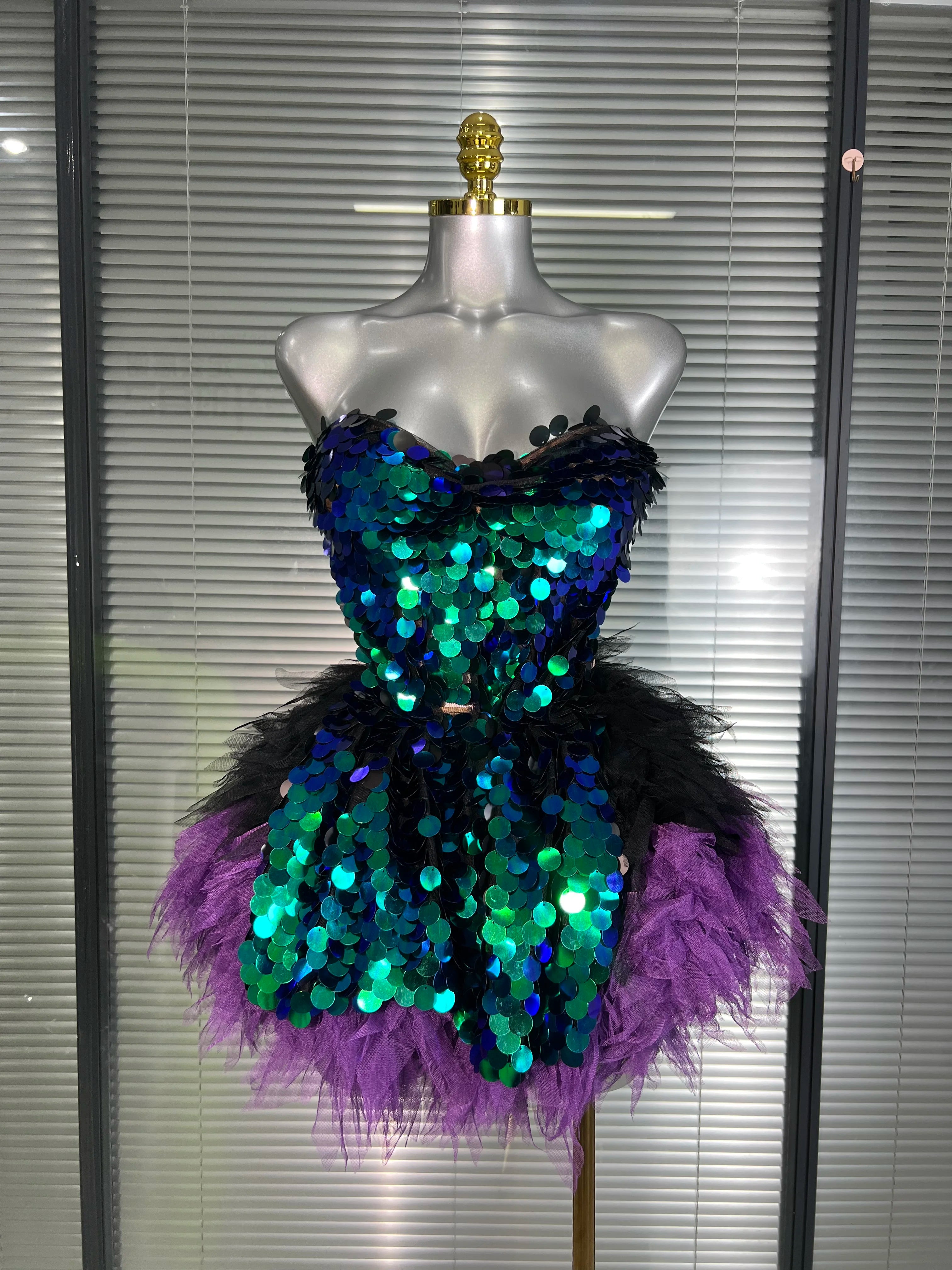 Women Sexy Sequins Two Pieces Set Shinning Night Club Skirt Suits Singer Dancer Adjustable Stage Performance Costume