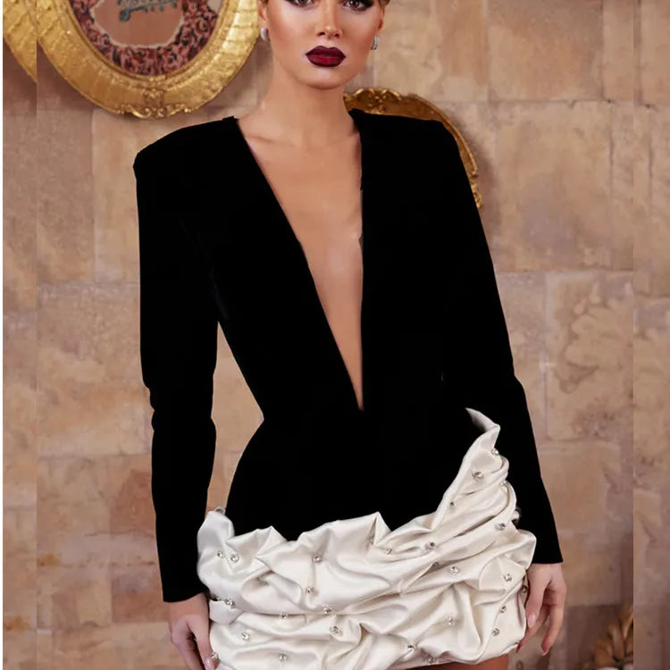 Women Winter Celebrity Sexy Long Sleeve Diamonds Beading Black Mini Bodycon Bandage Dress 2025 Elegant Evening Club Party Dress