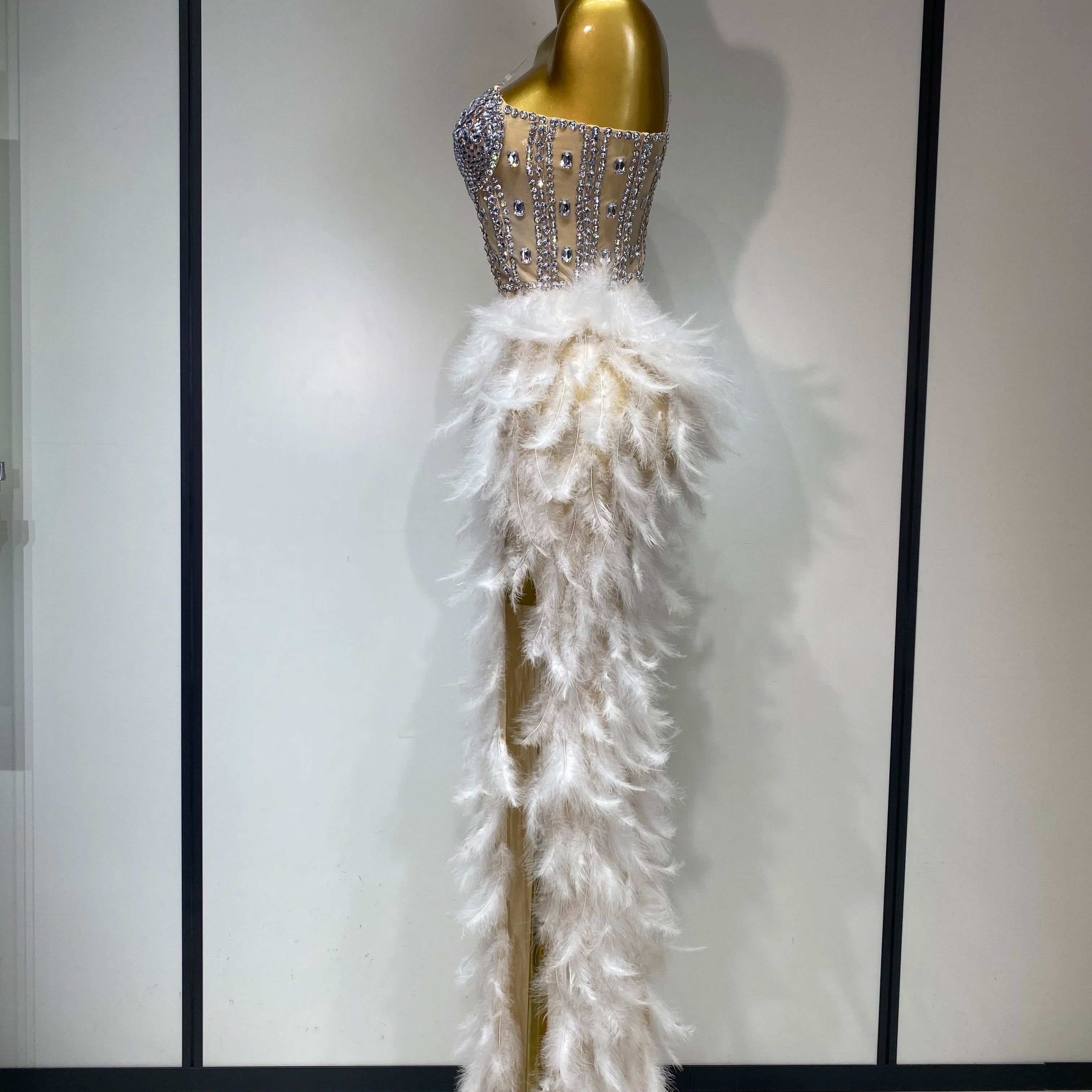 Women Sexy Sparkly Rhinestone Feather Mesh Long Dress Elegant Evening Party Celebrate Luxury Birthday Singer Stage Costume