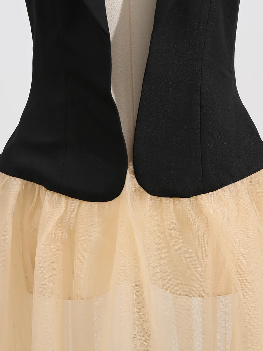 TWOTWINSTYLE Hit Color Sheer Elegant Jacket for Women Lapel Sleeveless Patchwork Folds Fashion Long Jacket Female Clothing New