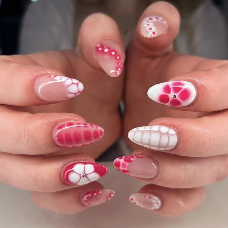 24Pcs French Red Fake Nail Tips Short Round Head False Nails with Flower Design Wearable Almond Manicure Set Press on Nails