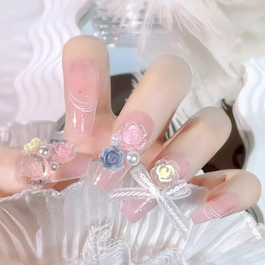 24 peças de unhas postiças de rosas vermelhas, flores longas, balé, design de unhas postiças francesas, cobertura total, pontas de unhas postiças vestíveis, arte