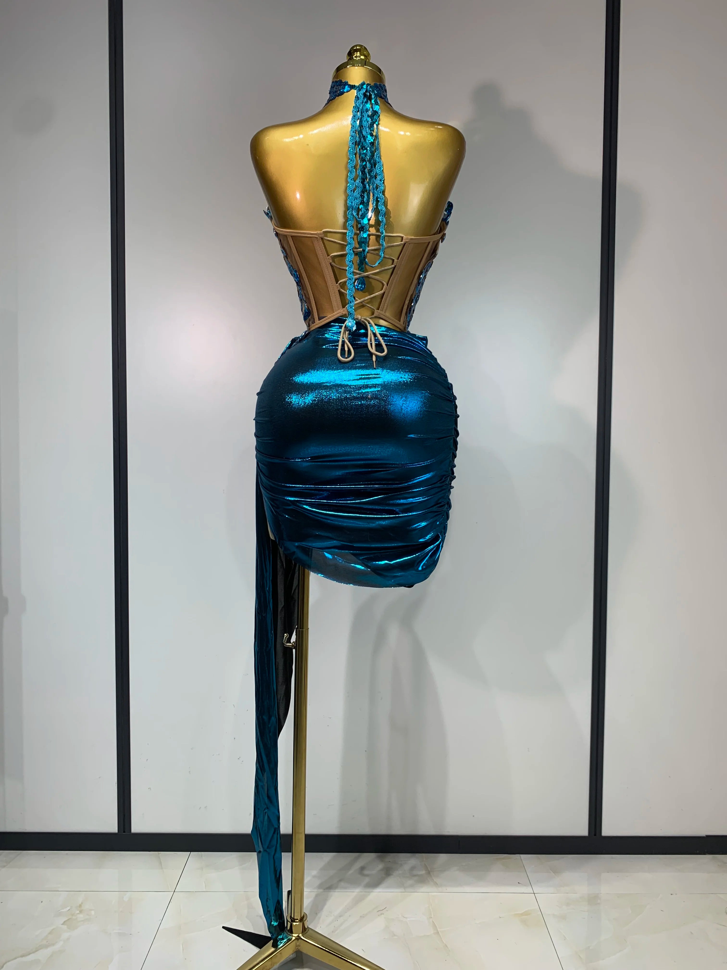 Ensemble haut et jupe sexy dos nu à paillettes et strass de luxe pour soirée, bal de promo, boîte de nuit, chanteur, tenue de scène, 2025