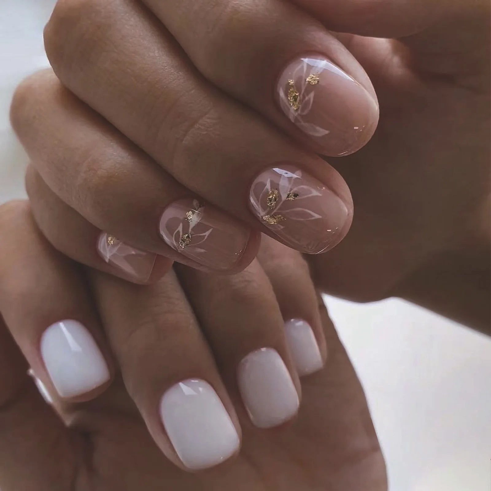 24pcs/set short medium fake nails beautiful flowers design fall winter square ballet acrylic tips press on false nail art supply