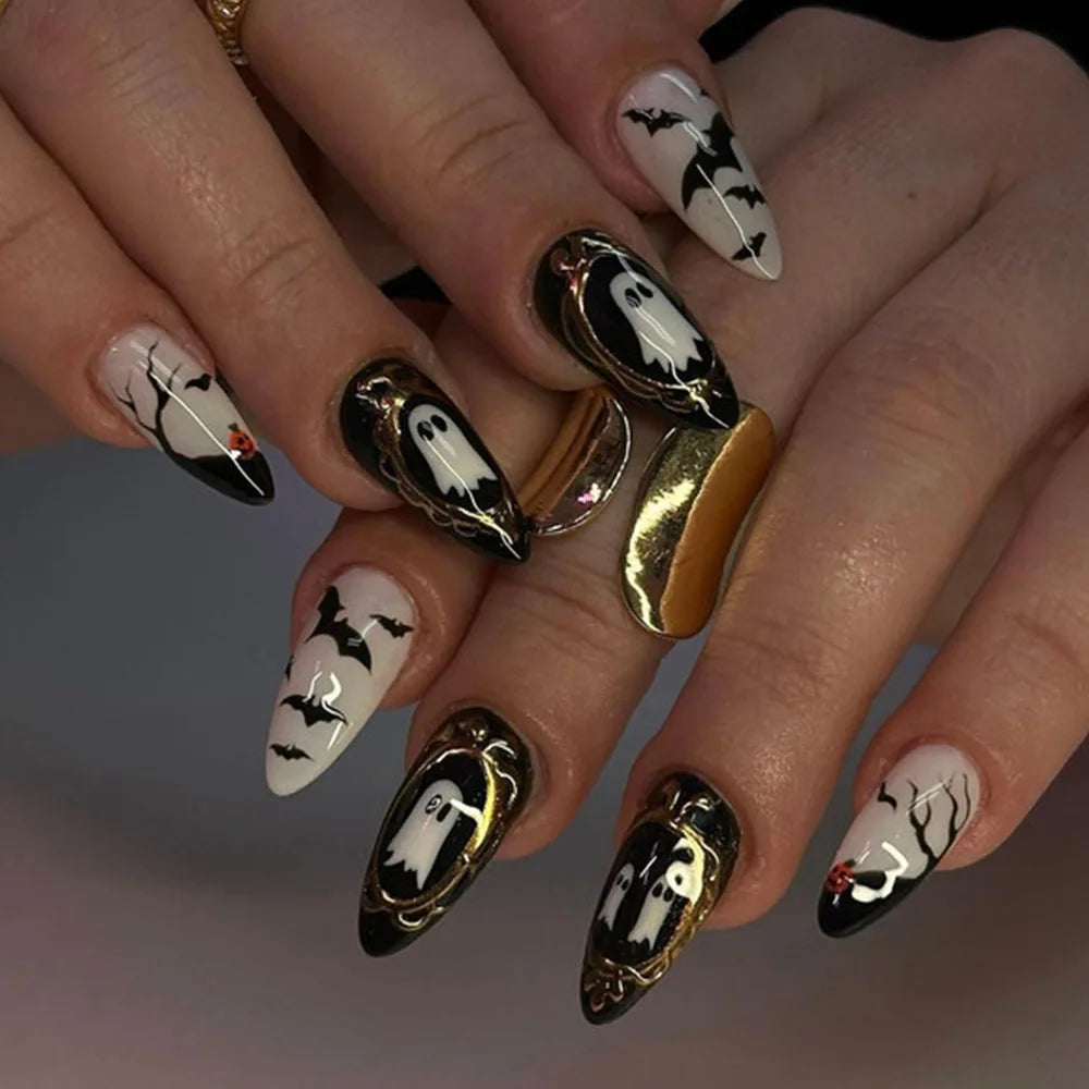 24pcs Black Bat Printed Fake Nails Halloween White Ghost Pattern False Nails for Women Wearable European Almond Press on Nails