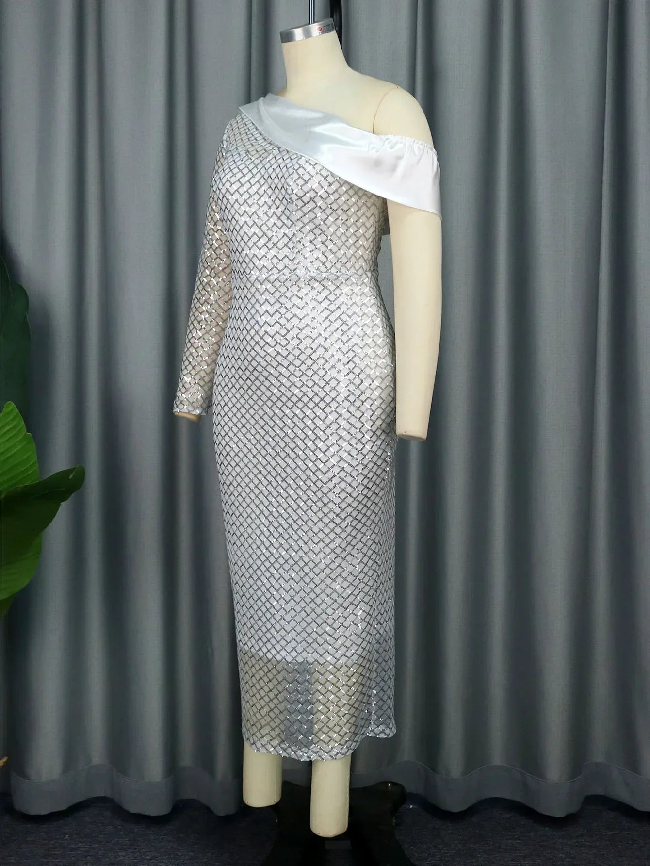 Women White Dress Sequined Plaid Bodycon Irregular Sleeves Lining Off Shoulder Occasion Gowns African Female Birthday Plus Size