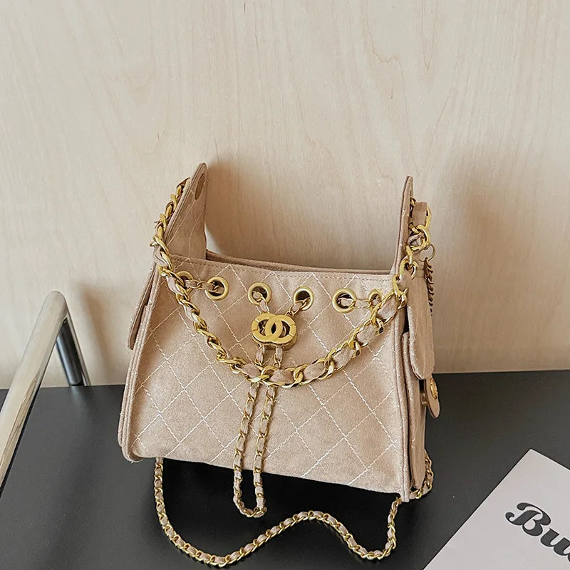 2025 Women's Large Capacity Bucket Bag, Vegan Leather Multi-way Crossbody Tote, Minimalist Casual Chic Handbag for Work Commute