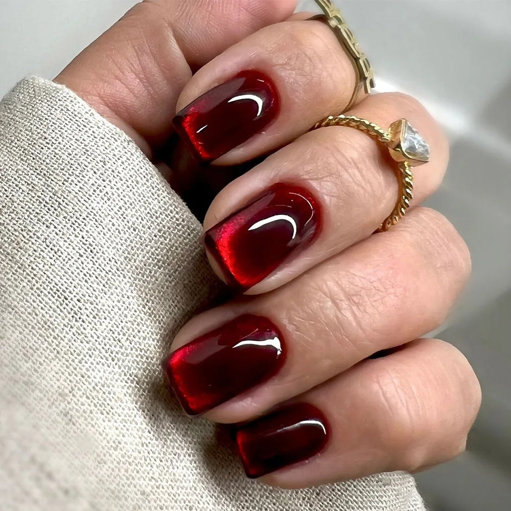 24Pcs Cat's Eye Solid Color Red Fake Nail Simple Short Square Head Press on False Nails Wearable Finished Fingernails Manicure