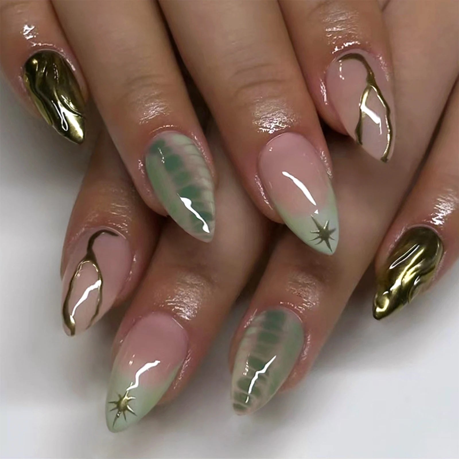 24pcs Leopard Print Almond Fake Press on Nails with Mini Flower Acrylic Fake Nails Retro Sweet Cool Design Press Ons French Nail