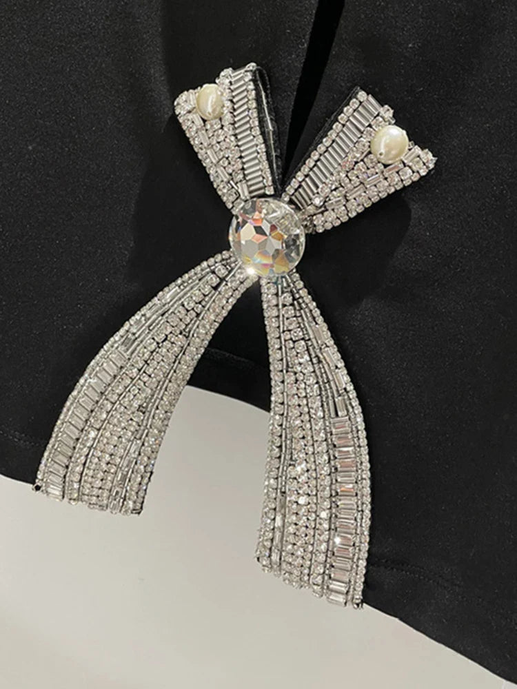 VGH Solid Patchwork Diamonds Split T Shirt For Women Round Neck Short Sleeve Slimming Minimalist T Shirts Female Fashion Style