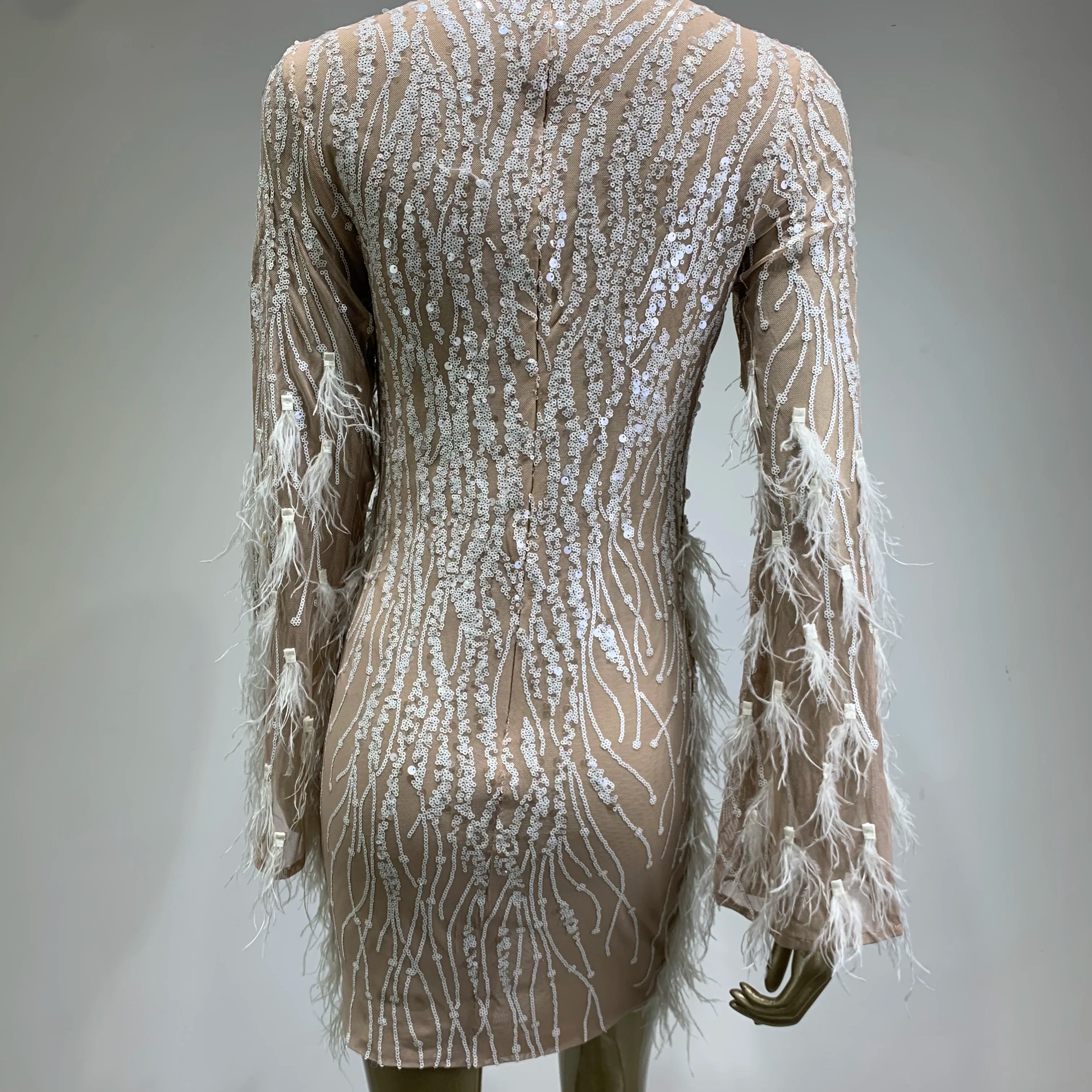 Women Celebrity Sexy Long Sleeve Feather White Mini Pearl Bodycon Gowns Dress 2024 Elegant Evening Party Club Dress