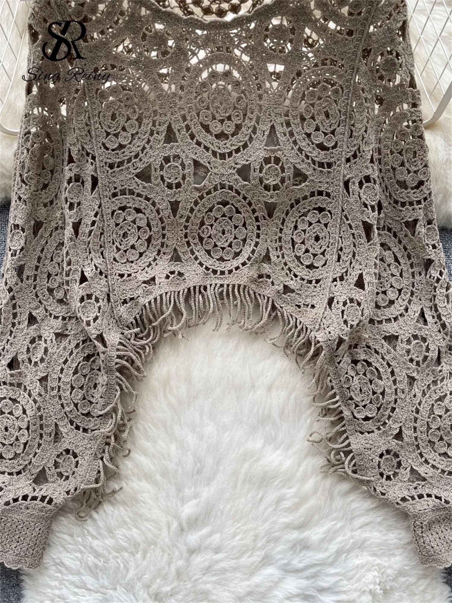 SINGREINY Autumn Casual Loose Knitting Top O Neck Hook Flower Hollow Long Sleeved Tassel Design Fashion French Vintage Blouse