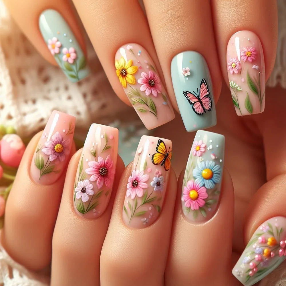Lot de 24 faux ongles courts et carrés à motif floral avec colle, couleur unie, en acrylique, à appliquer soi-même, style French manucure simple et complet