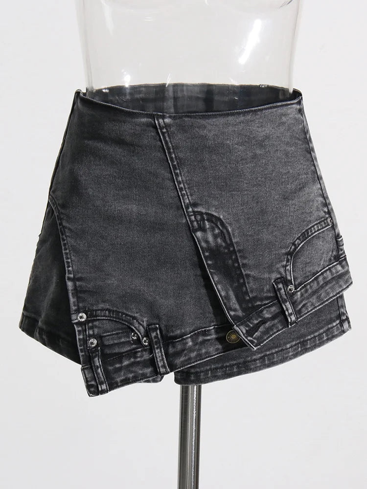 TWOTWINSTYLE Patchwork Bolso Irregular Chique Denim Shorts Para Mulheres Cintura Alta Zíper Emendado Designer Calças Curtas Femininas Novas