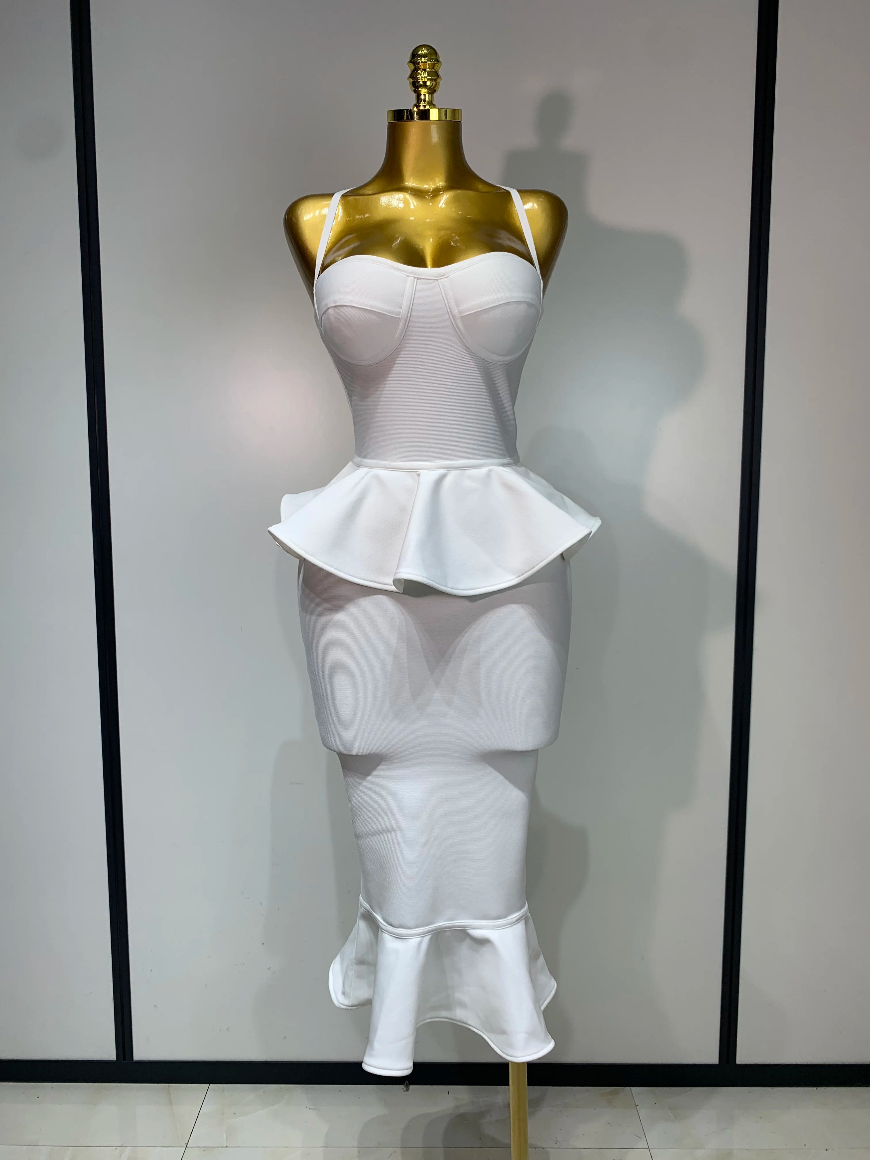 Women Sexy Backless Tierred Bodycon Bandage Dress 2025 Celebrity Elegant Evening Party Club Wedding Dress Birthday Vestido