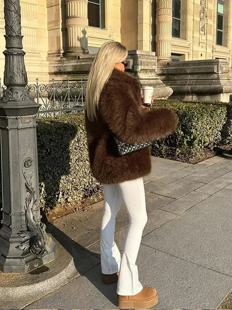 Luxury Brown Women Faux Fur Jacket Oversized Lapel Long Sleeve Warm Fluffy Coats Winter Female Loose Streetwear Outwears