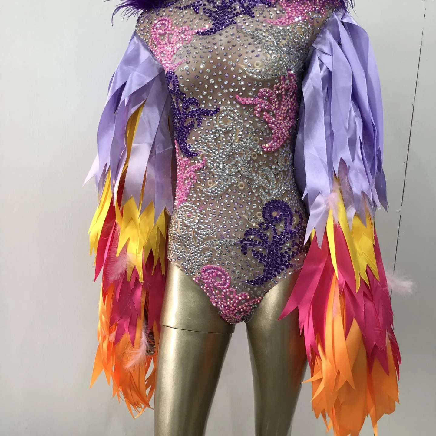 Fashion Stage Wear Ribbon Strip Feather Sleeve Rhinestone Bodysuit Women Nightclub Bar Party Outfit Performance Dance Costume