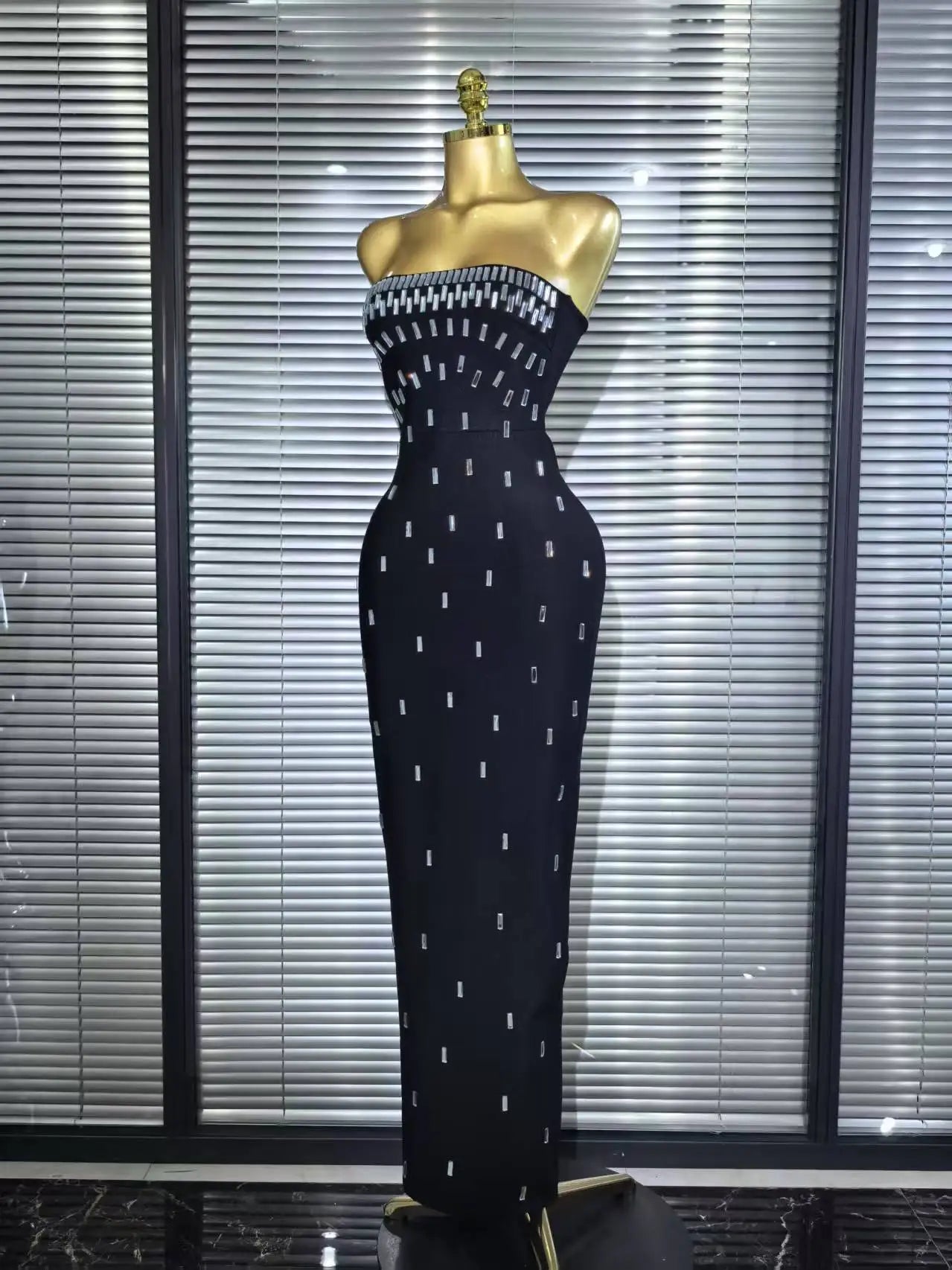 Women Sexy Strapless Shinning Crystal Bodycon Long Bandage Dress Elegant Evening Party Cockail Vacation Outfit