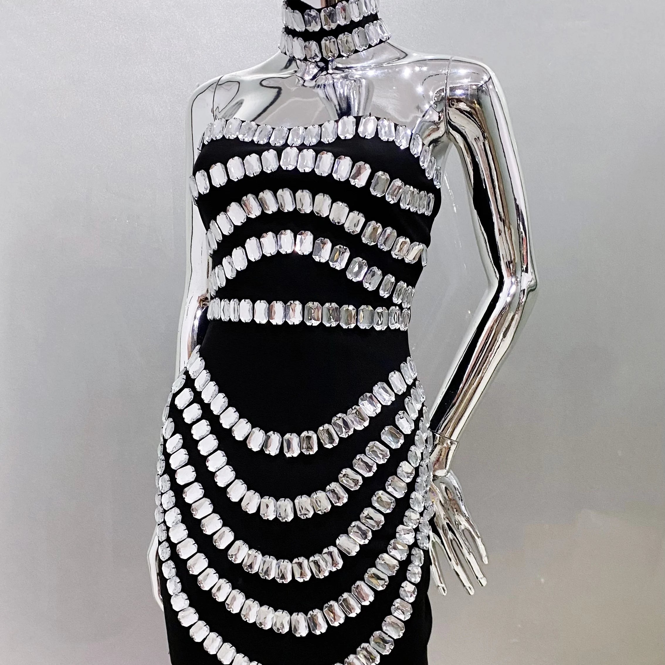 Sparkly Big Crystal Women Sexy Strapless Bodycon Mini Bandage Dress Necklace Celebrate Nightclub Party Photo Shoot Wear