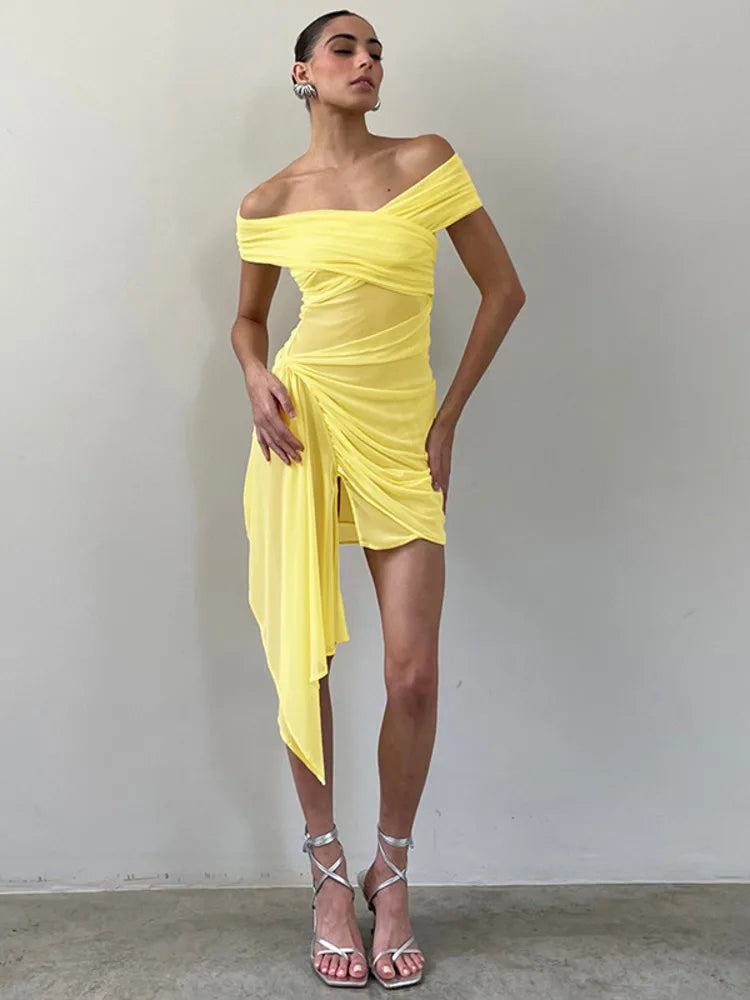 Vestido curto sexy sem alças e ombro de fora para mulheres, moda praia, malha irregular, férias, drapeado, franzido, bodycon