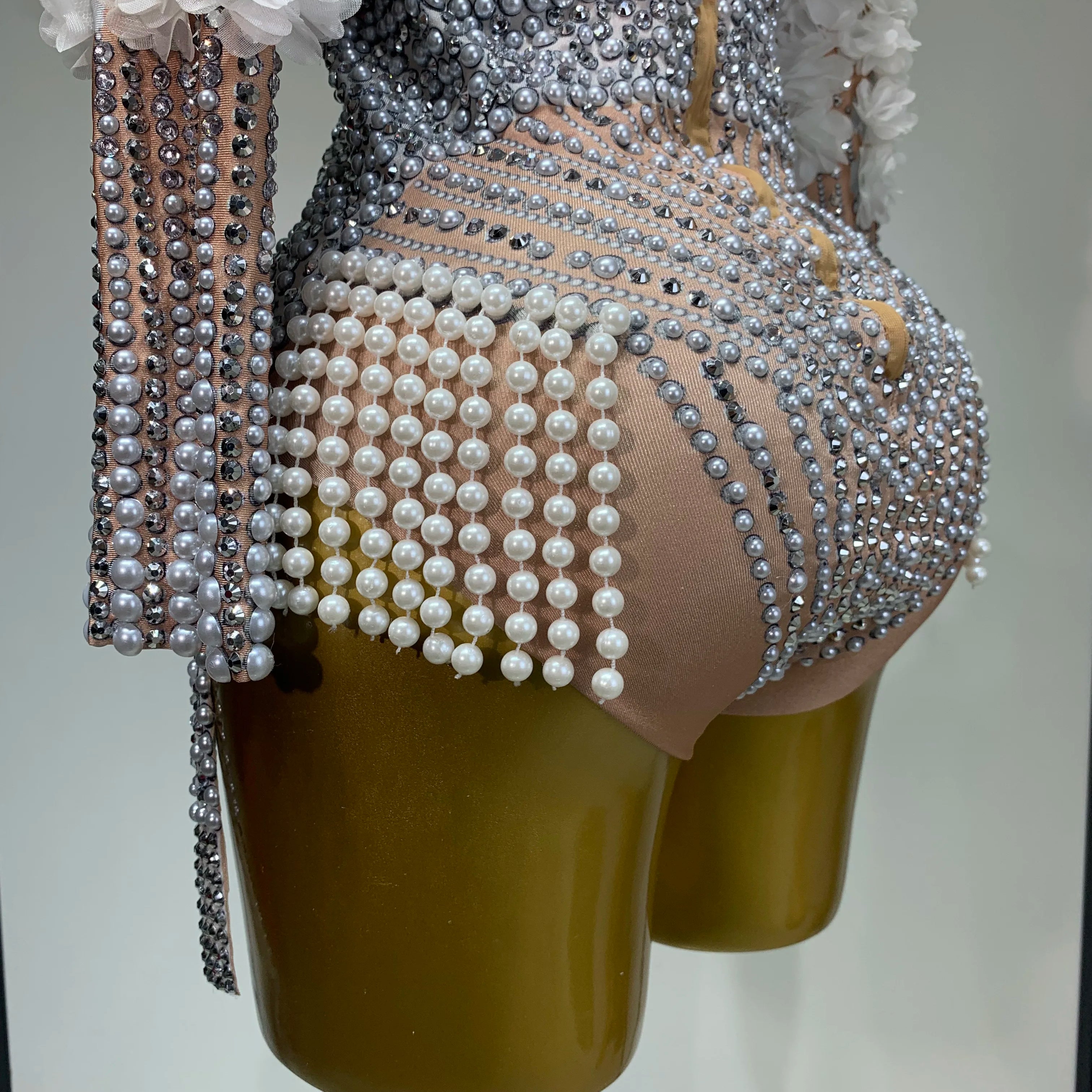 Sparkly Luxury Sheath Bodysuit Women Sexy Pearls Rhinestone Flowers Stage Singer Outfit Nightclub Performance Dance Costume