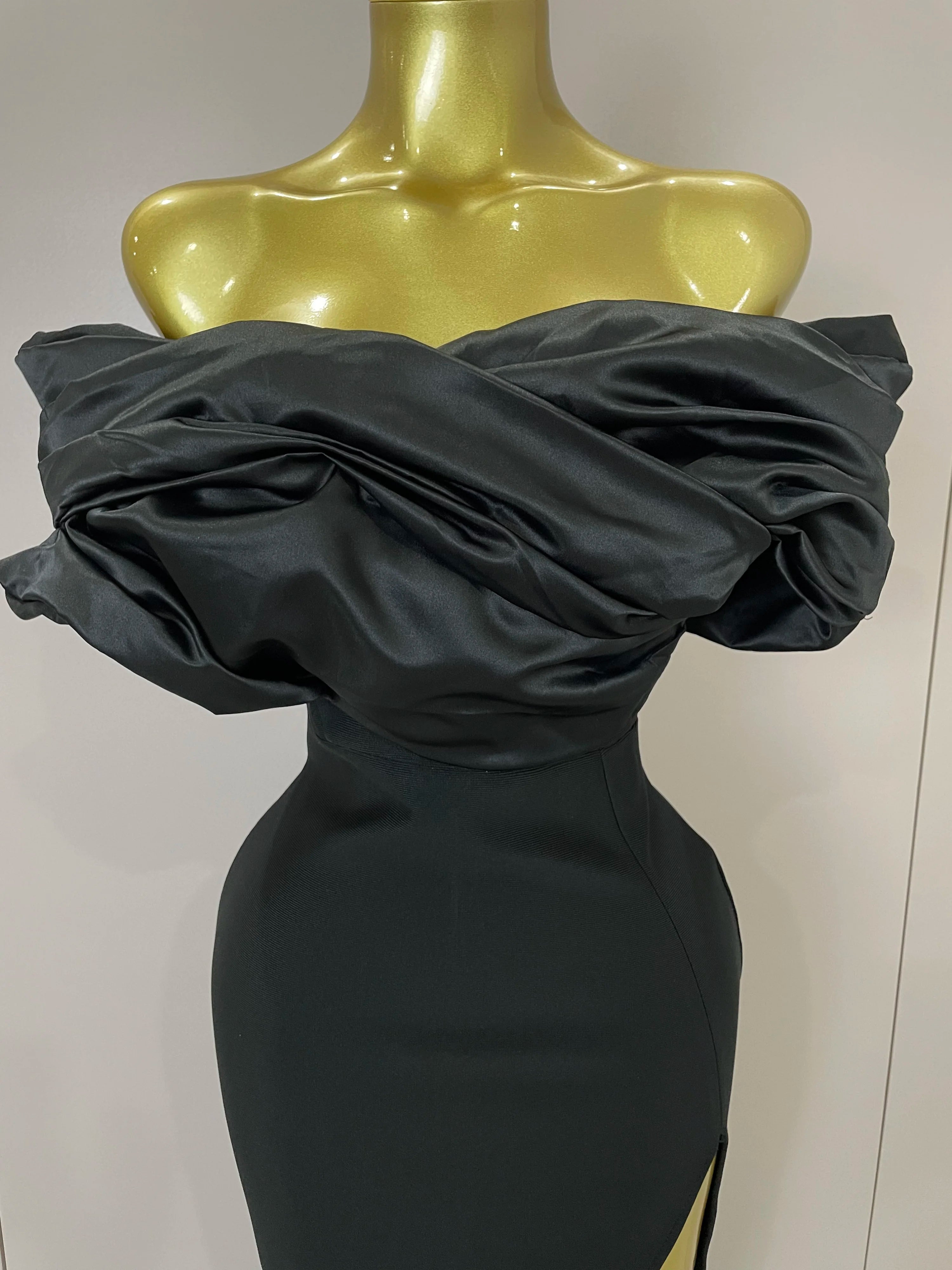 Sexy Off-Shoulder Side Slit Solid Color Pleat Skirt Strapless Bandage 2025 Women Evening Luxury Birthday Formal Party Dress