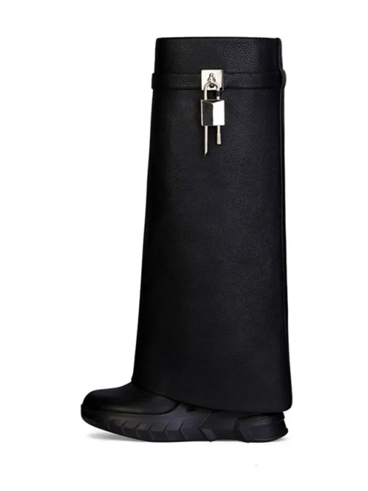 New Fashion Brand Thick Soled Leather Short Boots Round Head Lock Lock Shark Boots Women's Slope Heel High Heel Women's Boots 9062-black pu