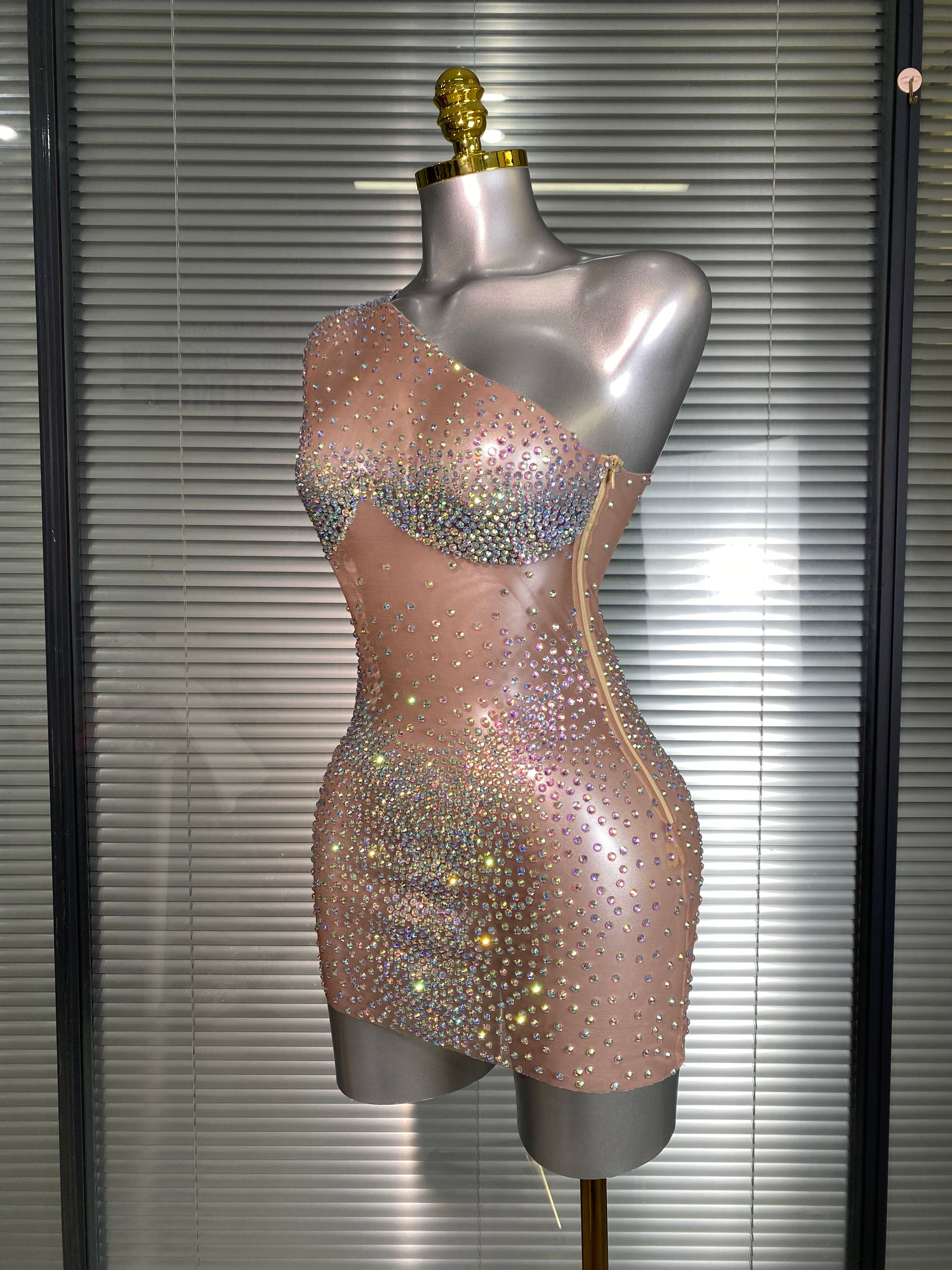 Celebrity New Women Sexy One Shoulder Mesh Sheer Crystal Rhinestones Stage Costume Stage Dancer Night Club Tank Mini Party Dress