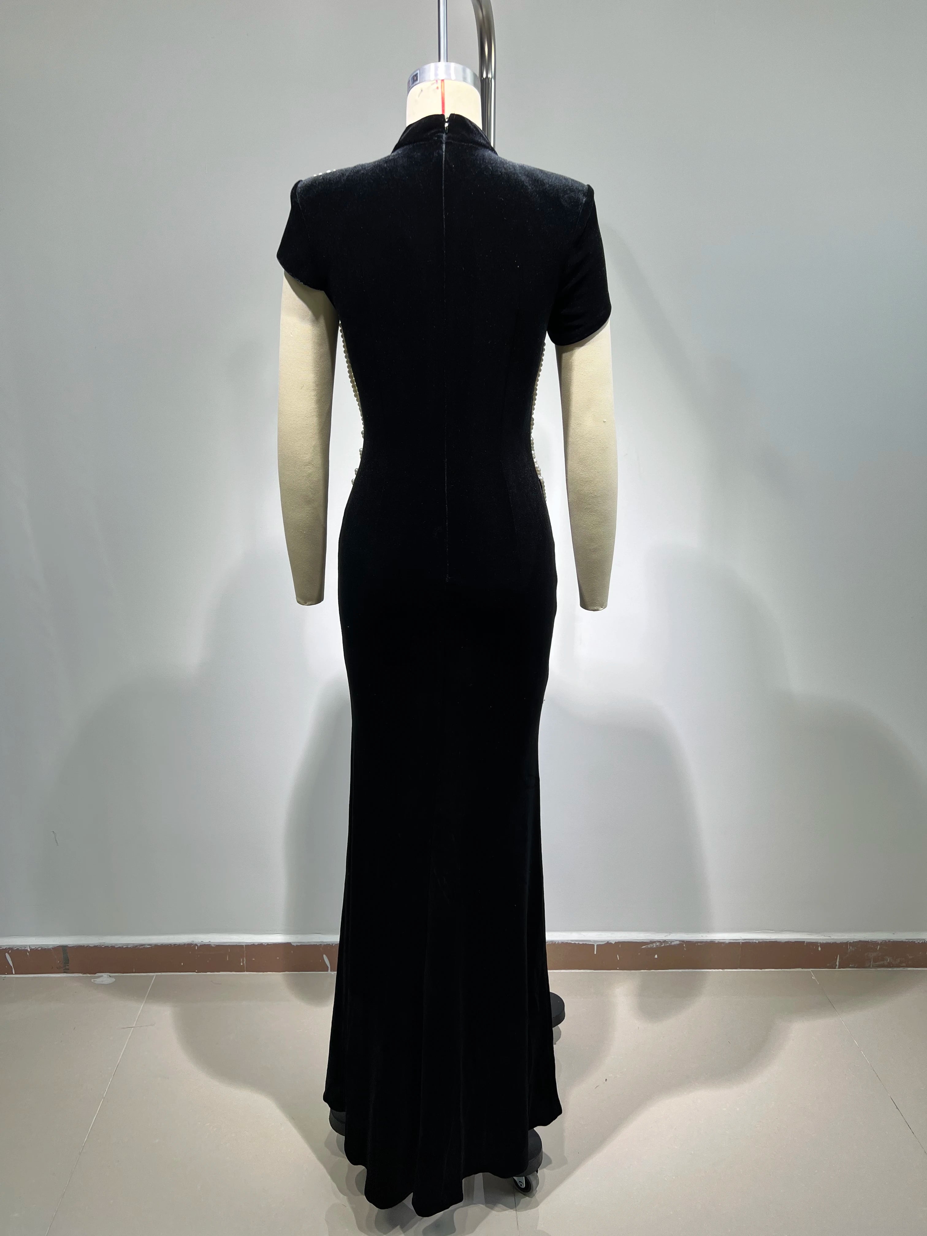 High Quality Pearl String Sexy Hollow Out Black Velvet Long Dress Elegant Woman Evening Party Dress Red Carpet Goddess Vestido