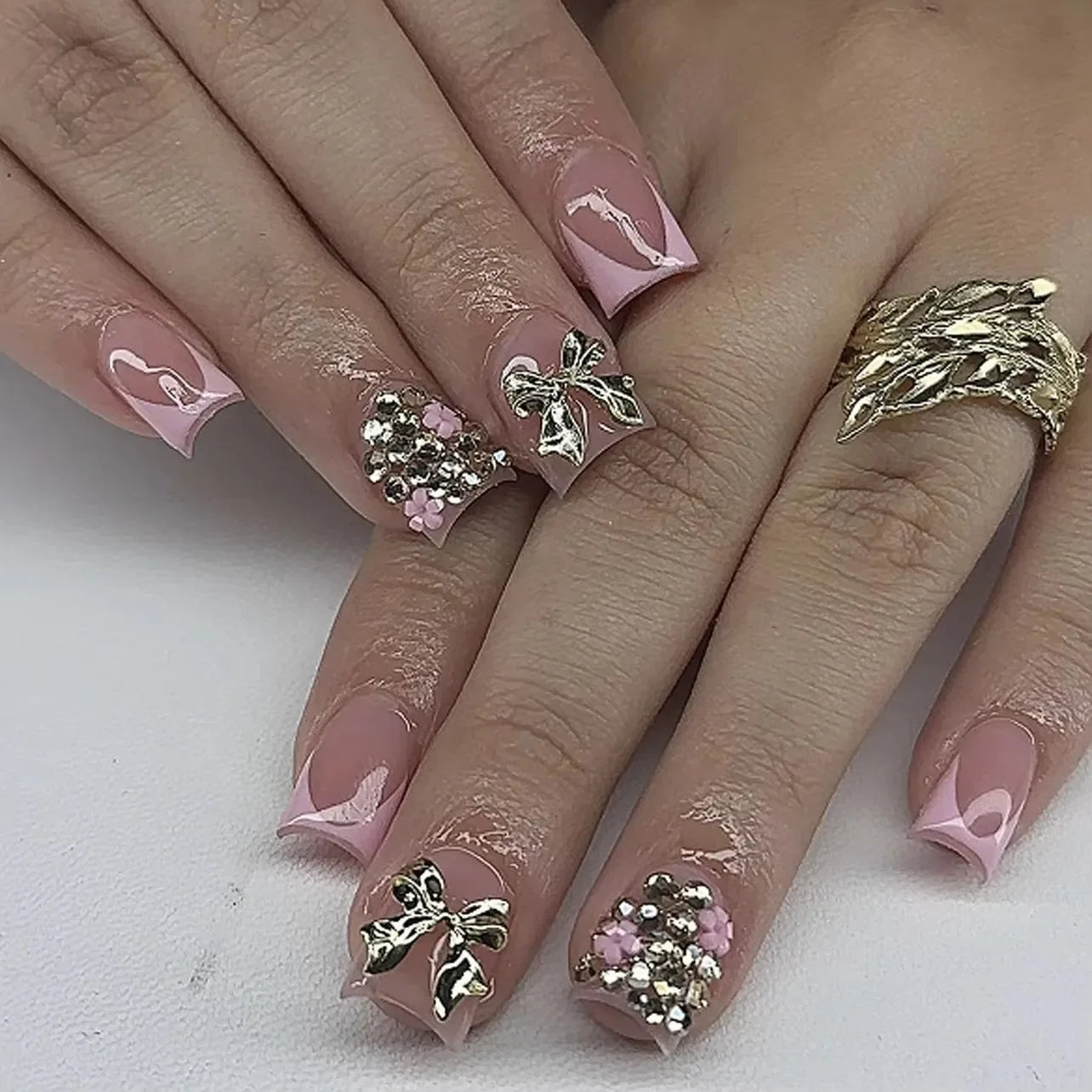 Shiny Crystal Glitter Powder Cat Eye Rhinestone Pearl Short Fake Nails Art Korean False Nails Zircon DIY Press on Nails Manicure