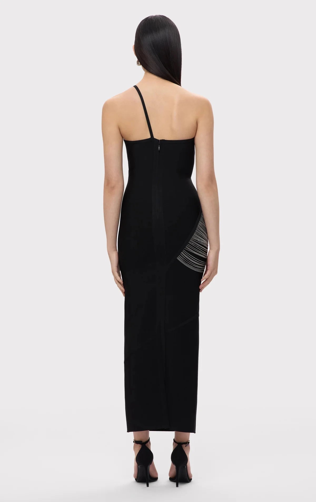 New Arrival Women Sexy Halter Off the Shoulder Silver Tassels Bodycon Long Bandage Dress Evening Party Celebrate Cocktail Wear