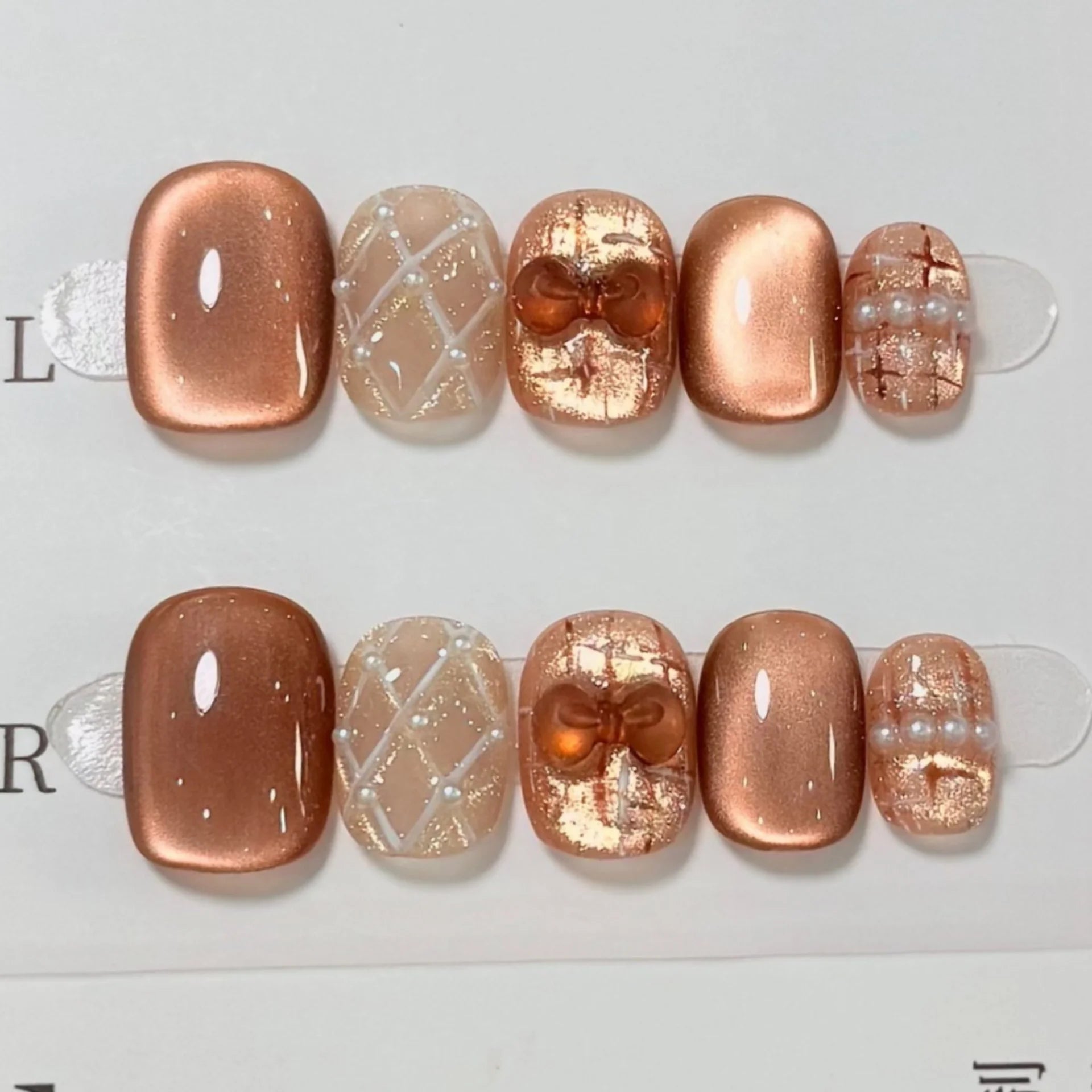 10pcs Pink French Handmade Nails Sets Press on Glitter Cat's Eye Short Square Round Fake Nails Tips Detachable Simple False Nail