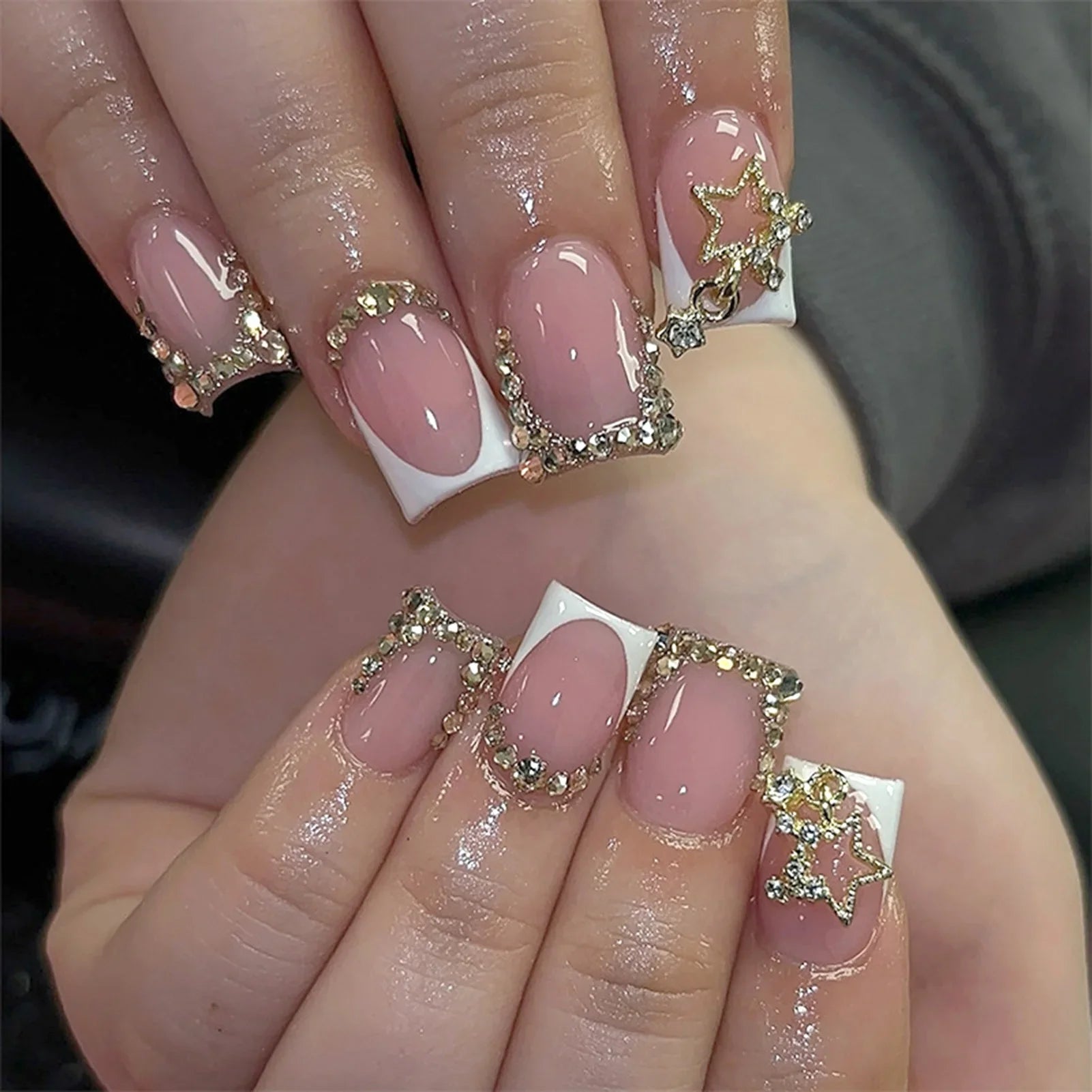 White French Fake Nails Short Square Head Press On Nails Shiny Rhinestone Alloy Star Designs Women Girls Year False Nails