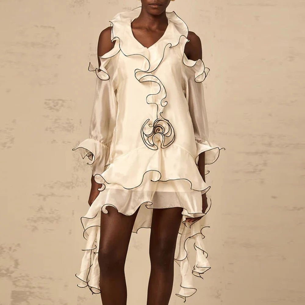 TWOTWINSTYLE Hit Color Spliced Fungus Folds Elegant Dresses for Women Round Neck Raglan Sleeves Patchwork Striped Dress Female